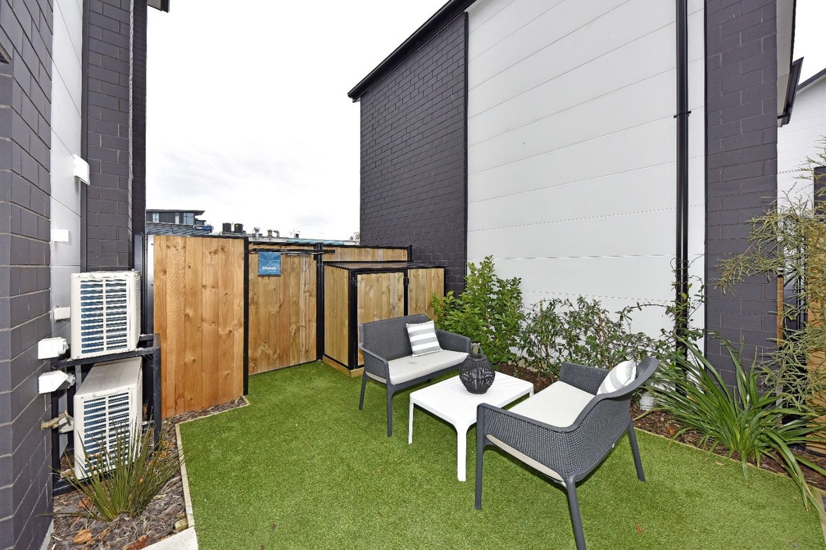 2/9 Southwark Street, Christchurch Central, Christchurch - Carousel 20