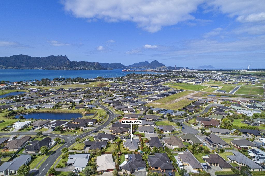 14 Roto View, One Tree Point - Carousel 15