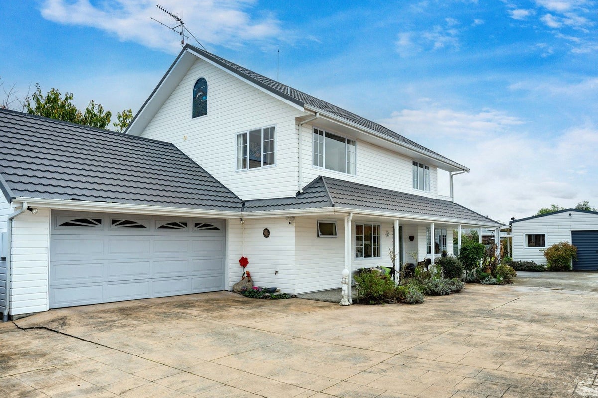 173a Avenue Road, Greenmeadows, Napier, Hawke's Bay - Carousel 1