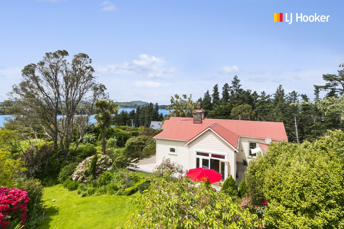 263 Upper Junction Road, Sawyers Bay, Port Chalmers - Carousel 1