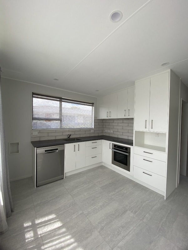 1/605 Beech Road, Akina, Hastings - Carousel 1