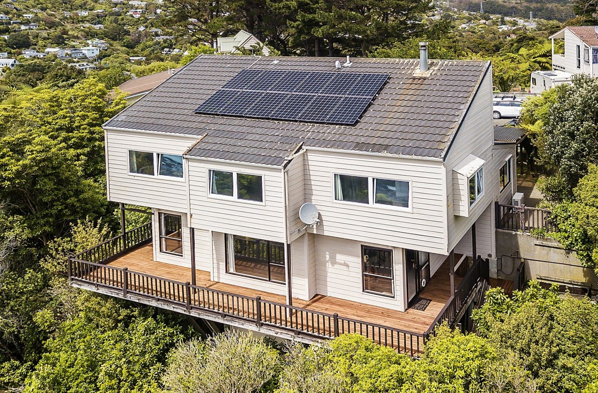 7 Kilgour Way, Crofton Downs, Wellington - Carousel 1