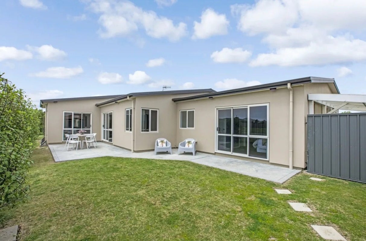 97 Squire Drive, Awatoto, Napier - Carousel 2
