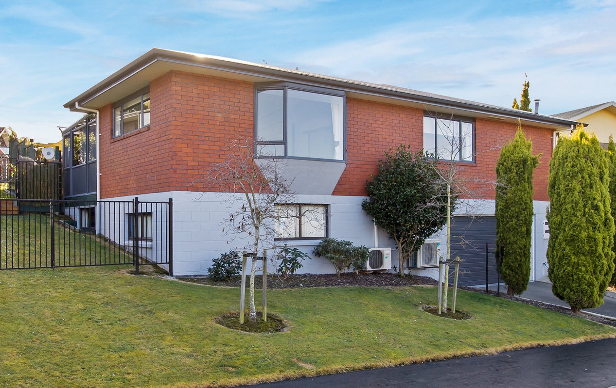 23 Stirling Place, Marchwiel, Timaru - Carousel 1
