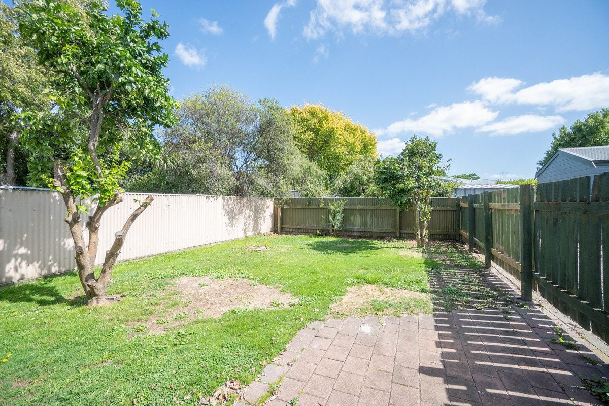 12 Kowhai Avenue, Takaro, Palmerston North - Carousel 16