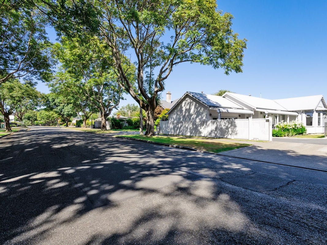 42 Grey Street, Gladstone, Invercargill - Carousel 21