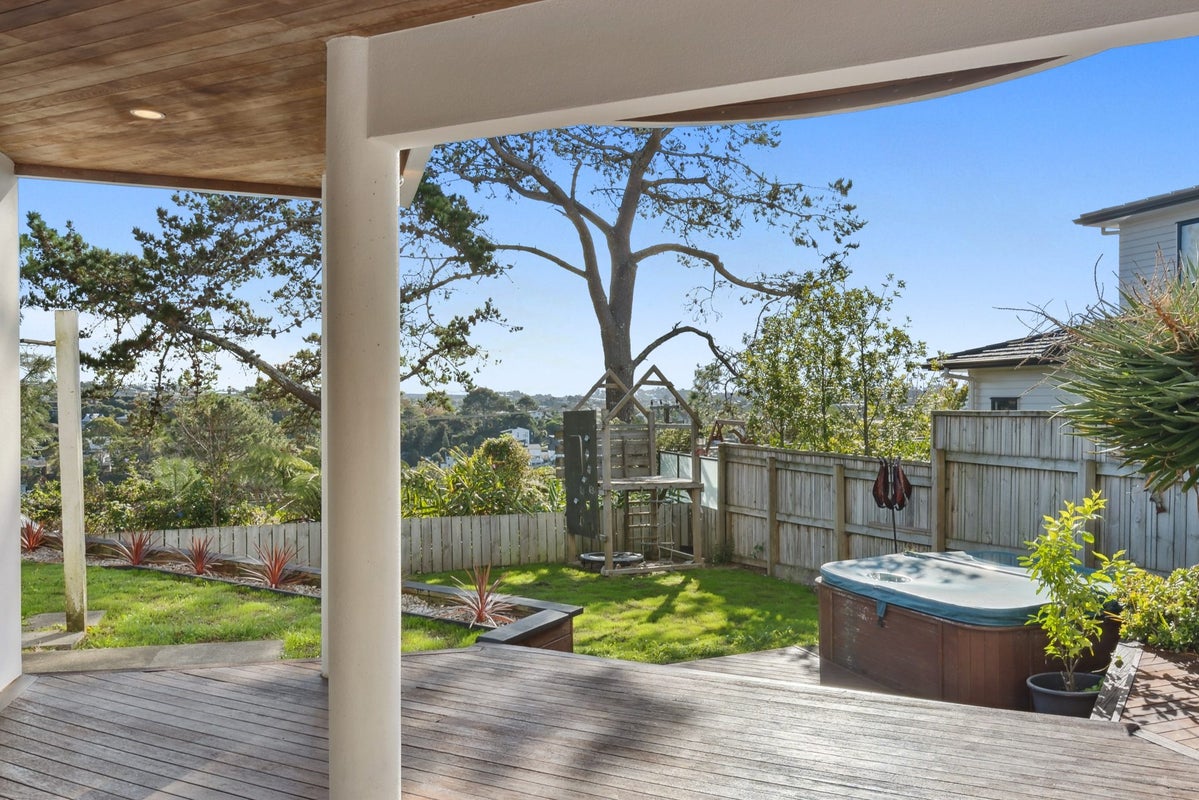 2/89 Knights Road, Rothesay Bay, Auckland - Carousel 2