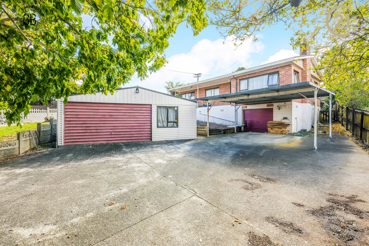 61 Mahia Road, Manurewa, Auckland - Carousel 1