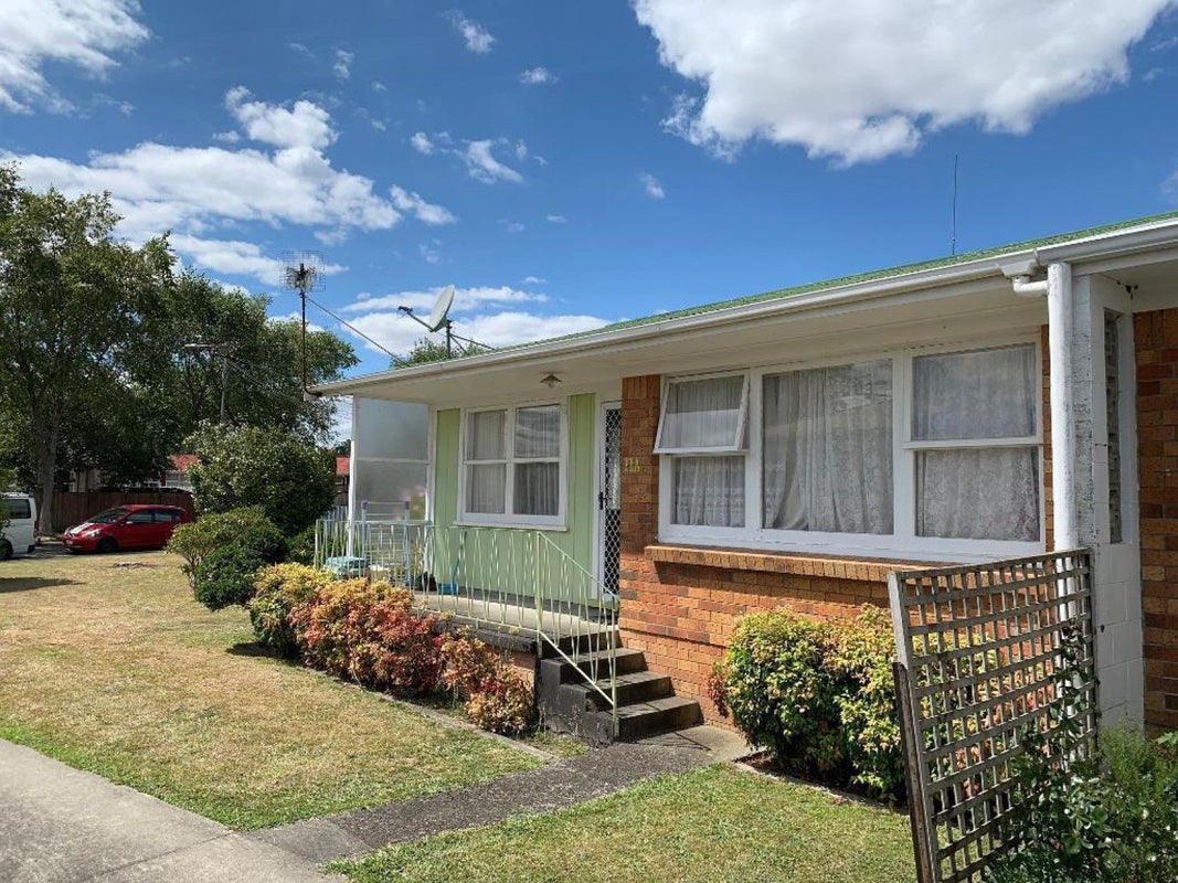 11A Leeds Street, Silverdale, Hamilton - Carousel 2