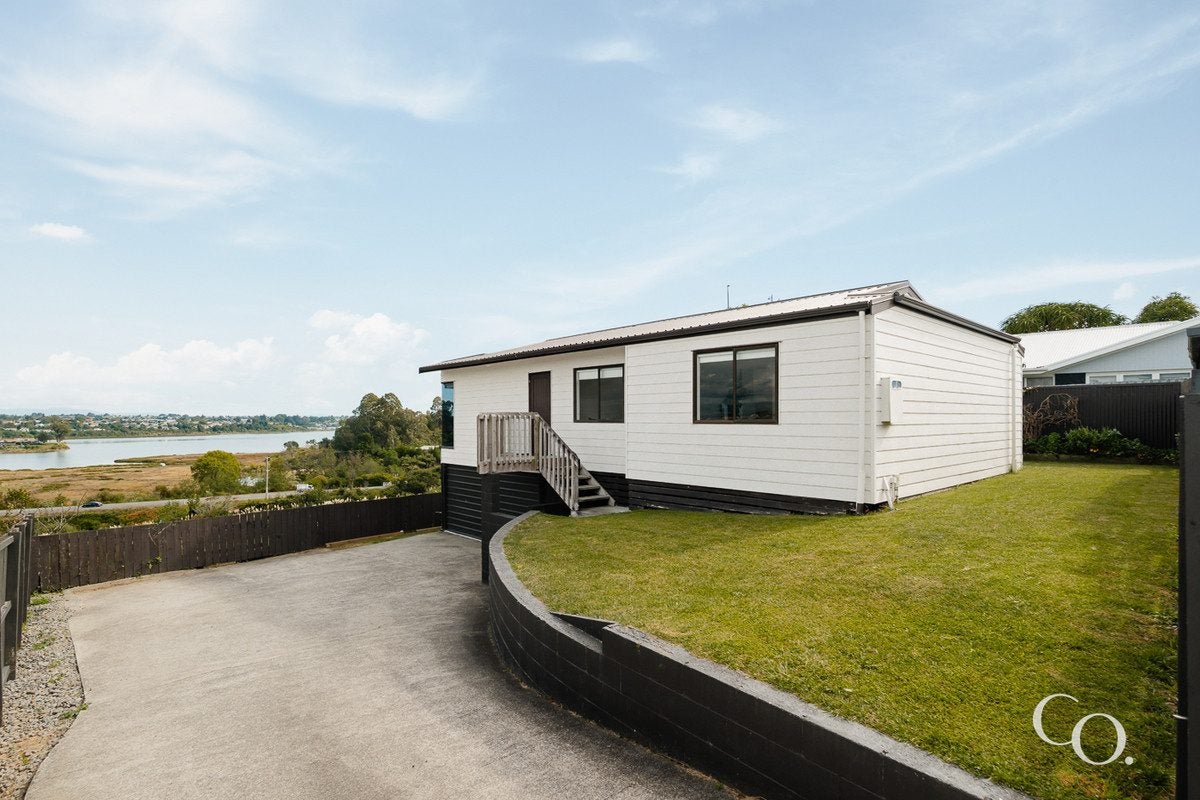 63A Ohauiti Road, Hairini, Tauranga - Carousel 1