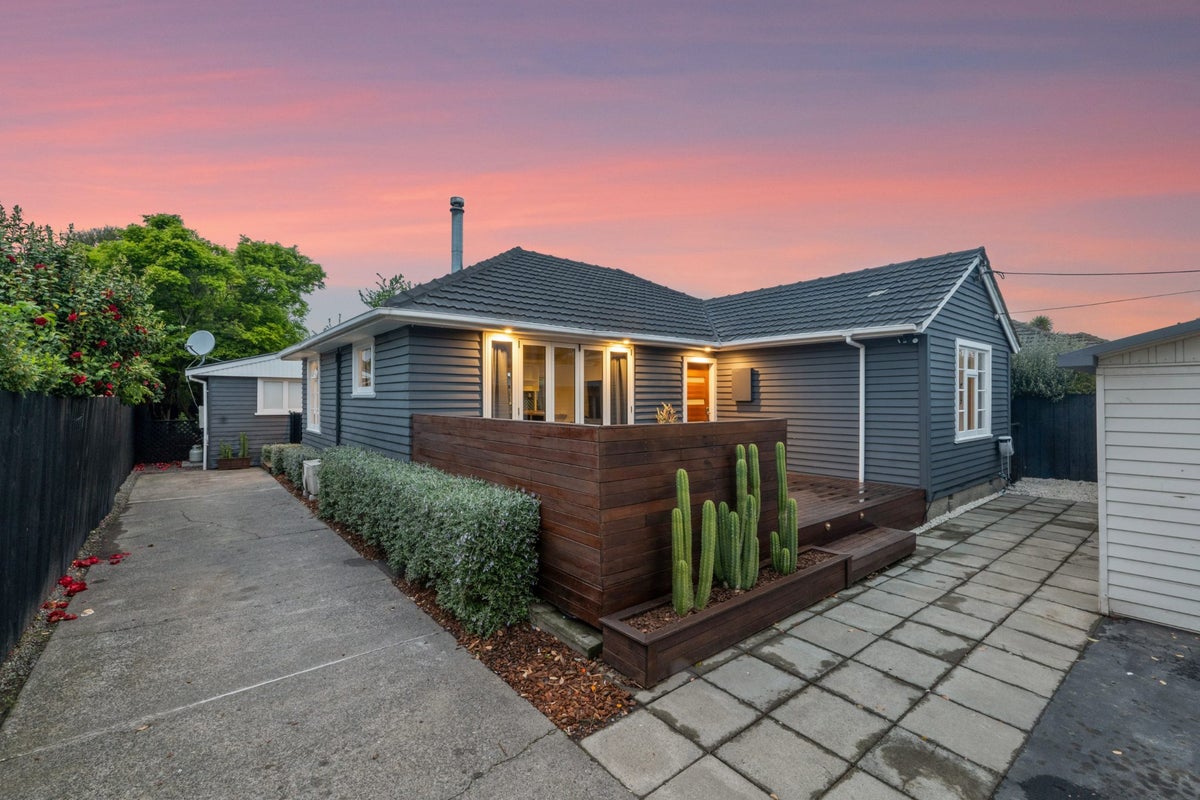 180 Grahams Road, Burnside, Christchurch - Carousel 1