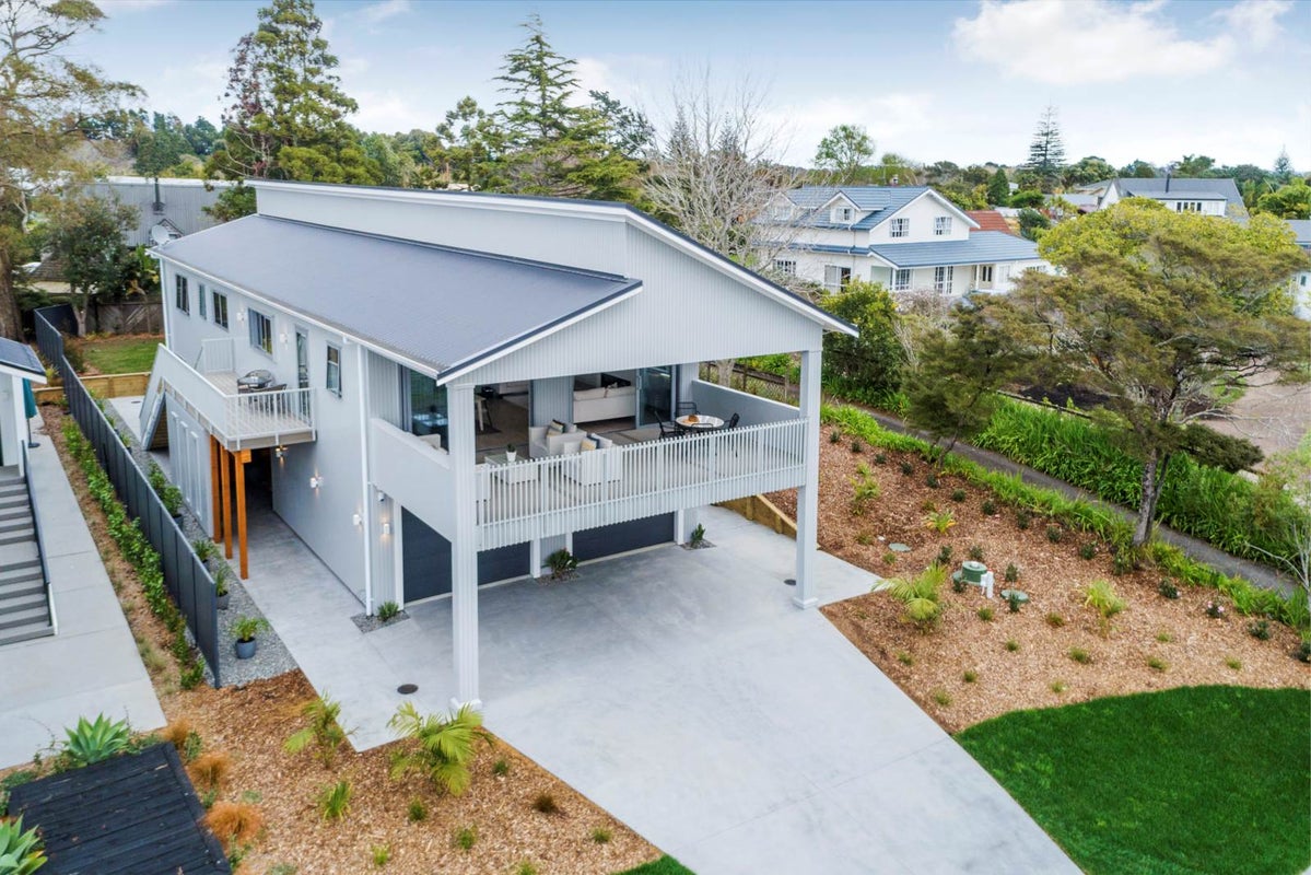 13 Pohutukawa Road, Whenuapai, Auckland - Carousel 2