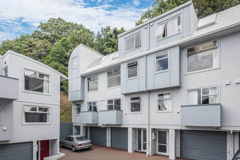 7/324 The Terrace, Te Aro, Wellington - Carousel 1