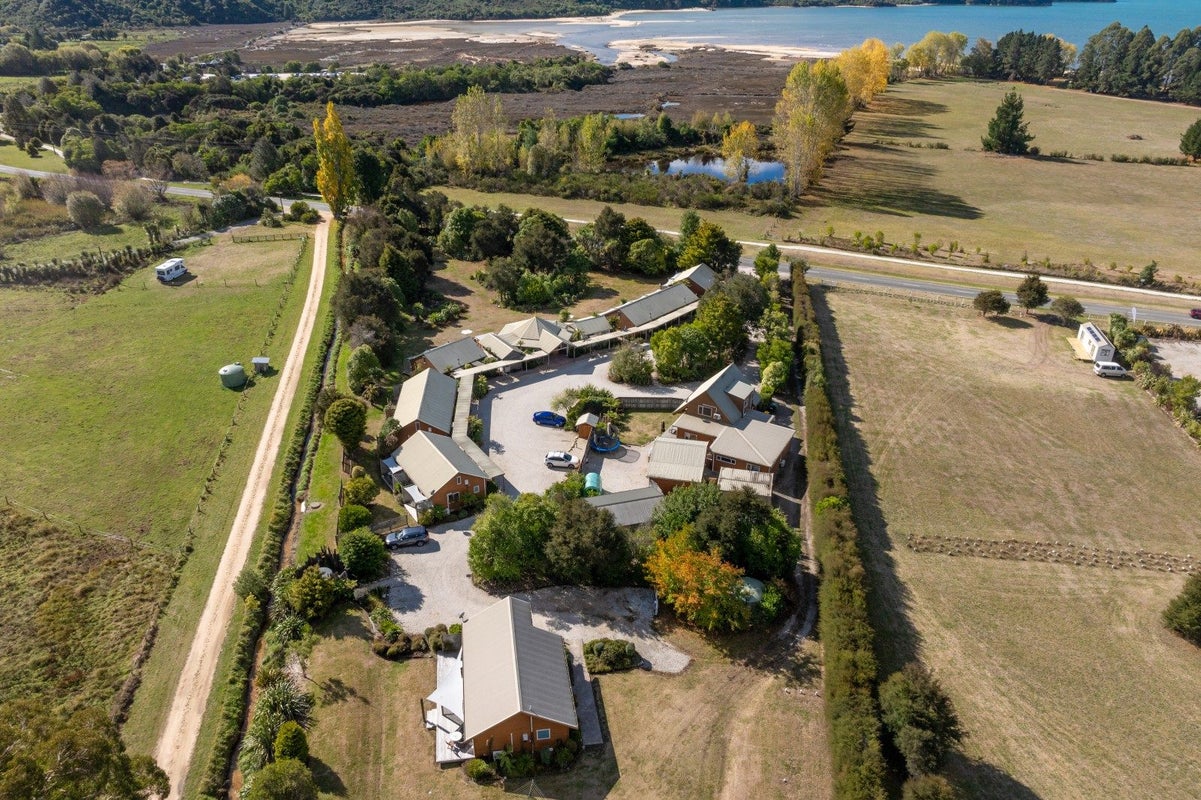 693 Abel Tasman Drive, Clifton, Tākaka - Carousel 2