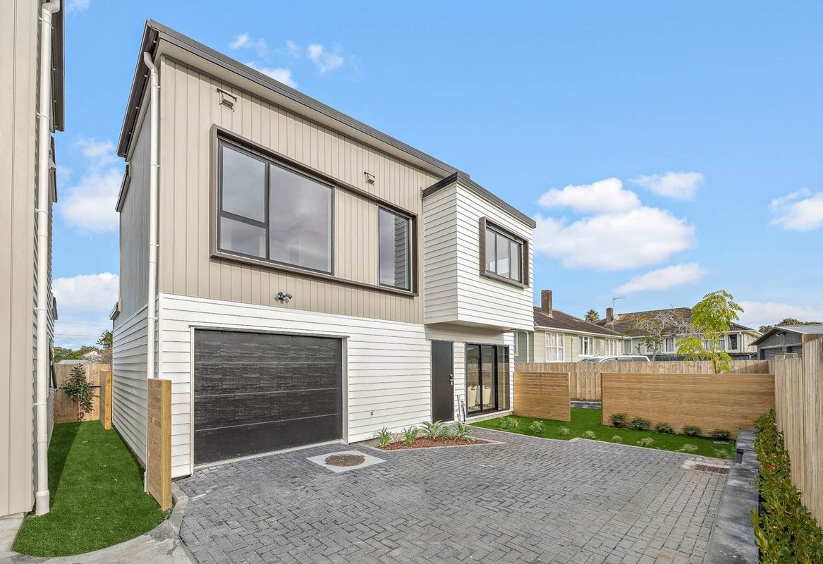 67D Jolson Road, Mount Wellington, Auckland - Carousel 1