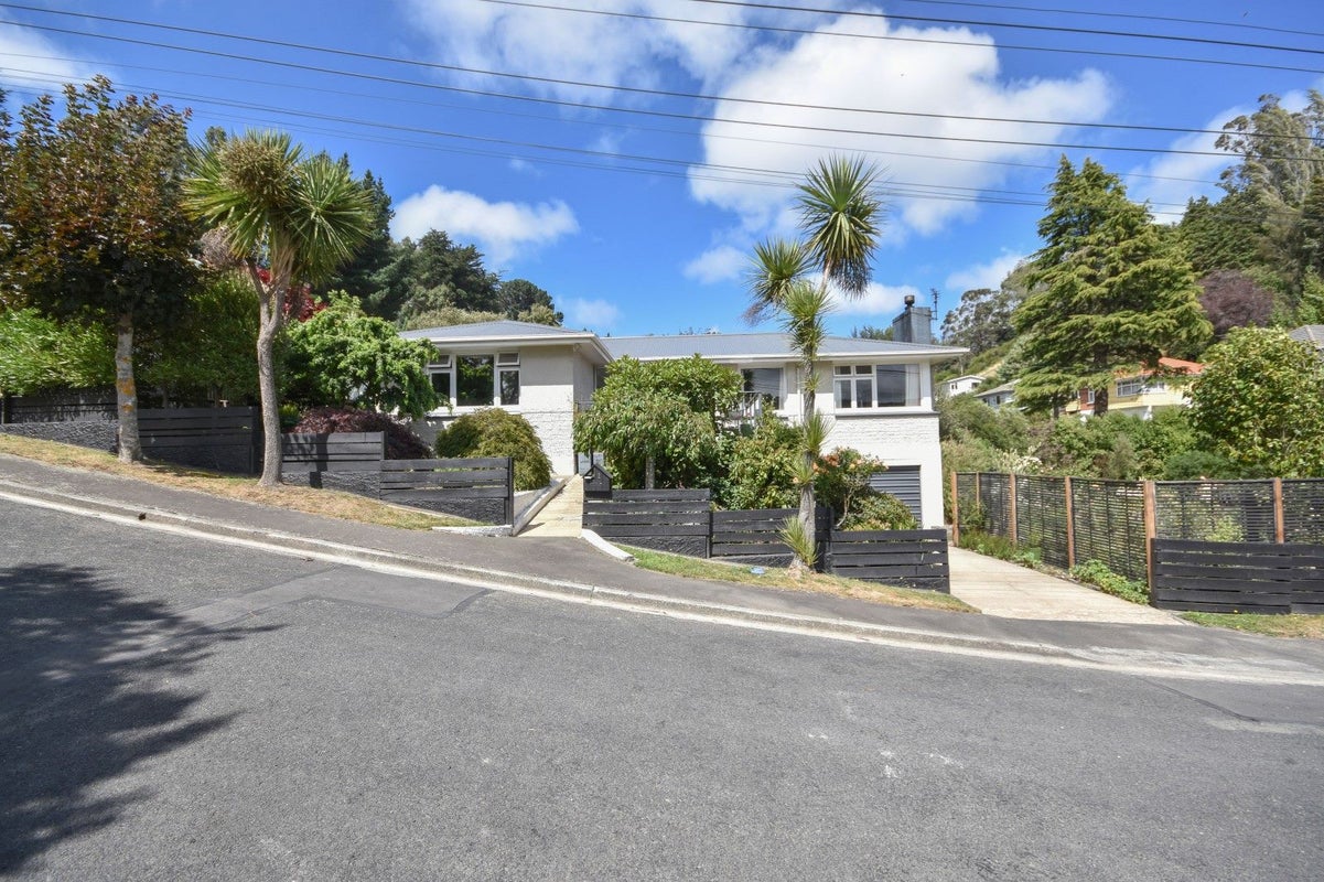 1 Shanks Street, Green Island, Dunedin - Carousel 17