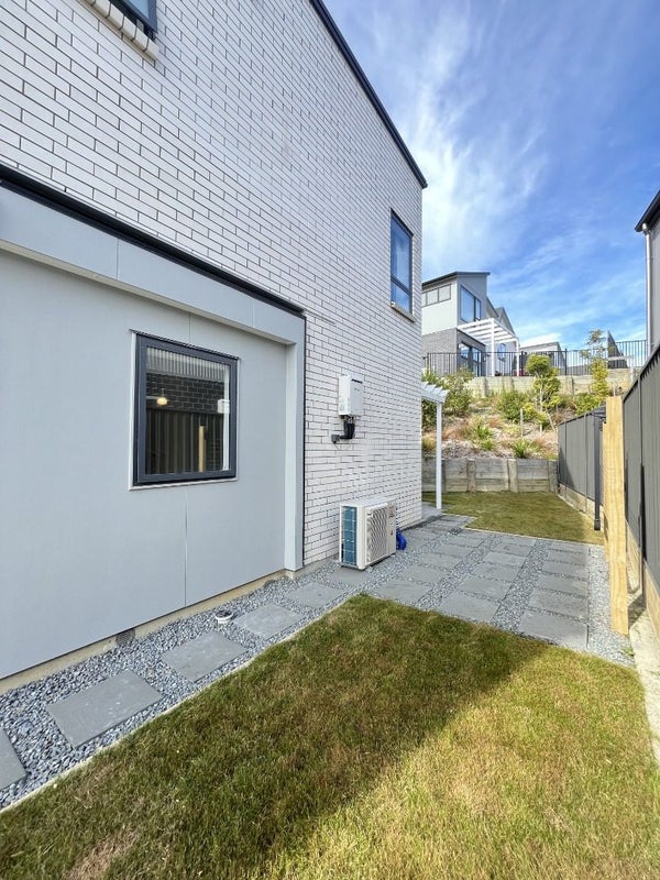 11 Koreke Close, Kenepuru, Porirua - Carousel 23
