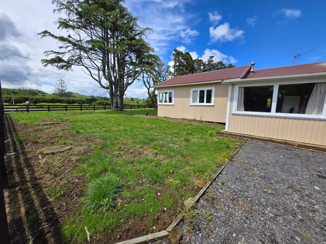 240 Jericho Road, Pukekohe East - Carousel 9
