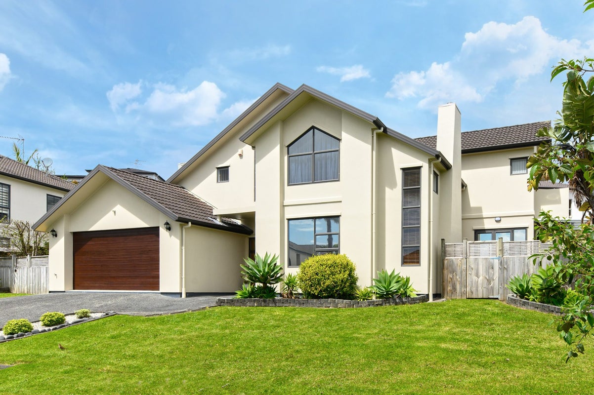 56 Scarlet Oak Drive, Schnapper Rock, Auckland - Carousel 1