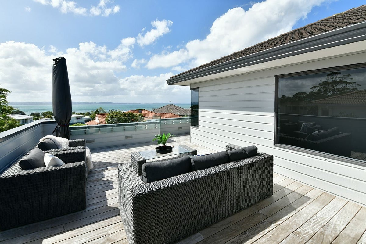 1A Beach Road, Manly, Whangaparaoa - Carousel 2