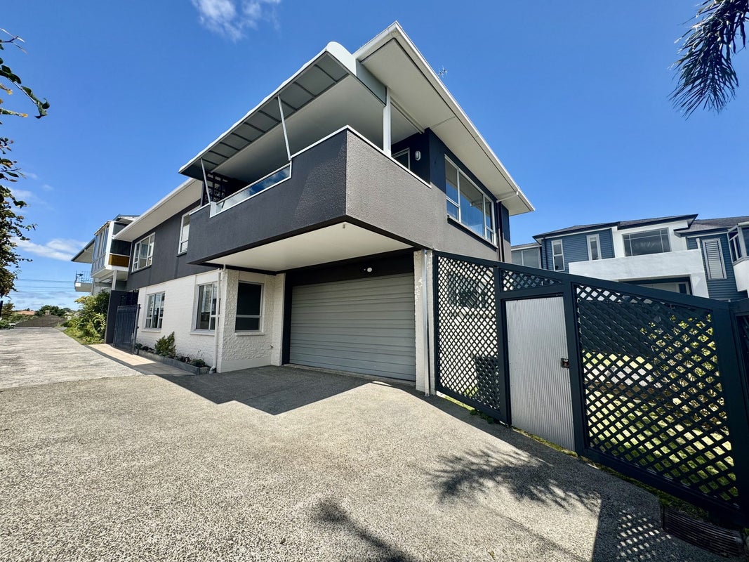 32A Hawera Road, Kohimarama, Auckland - Carousel 1