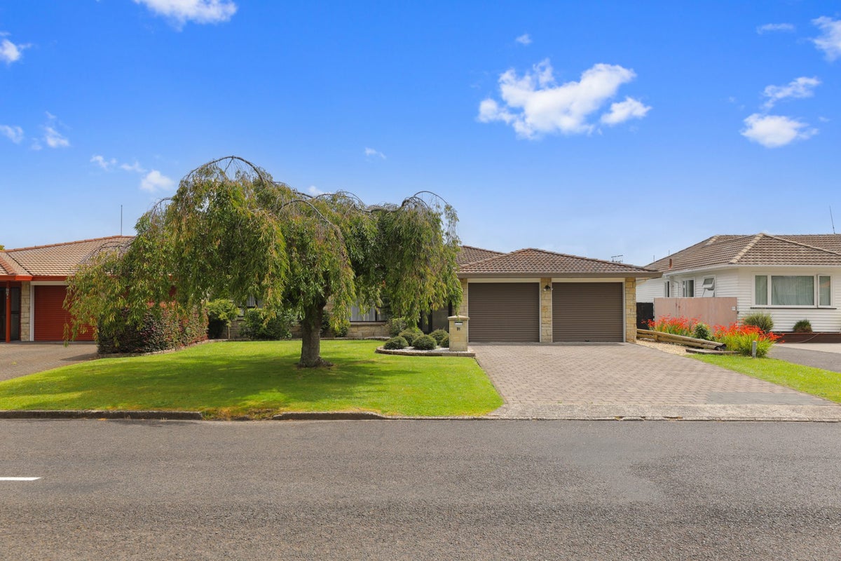 51 Holland Street, Glenholme, Rotorua - Carousel 1