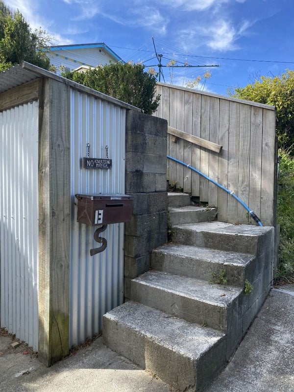 13 Liardet Street, Vogeltown, Wellington - Carousel 18