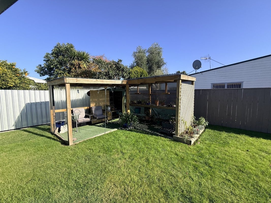 804A Eaton Road, Saint Leonards, Hastings - Carousel 18
