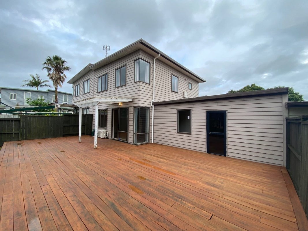 17/45 Secoia Crescent, Mangere, Auckland - Carousel 2