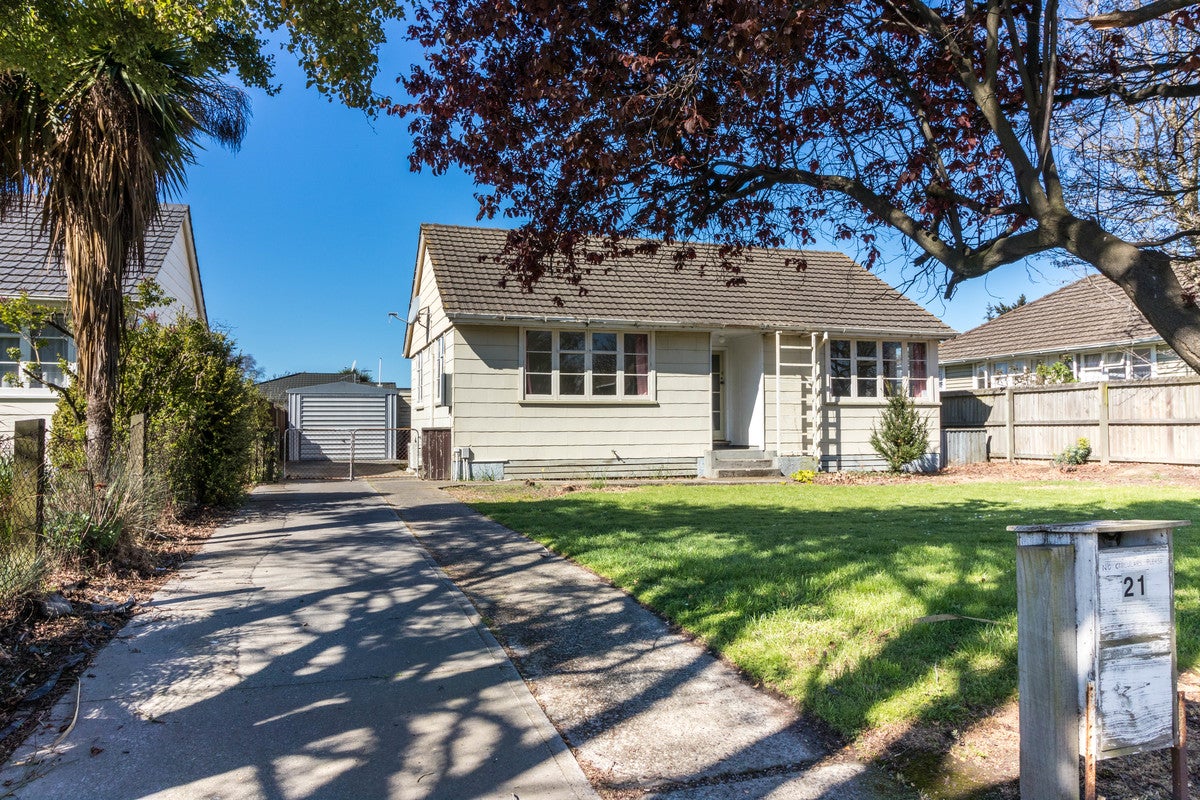 21 Roche Avenue, Upper Riccarton, Christchurch - Carousel 1
