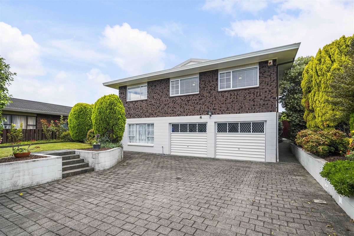 32 Ellerslie Avenue, Chartwell, Hamilton - Carousel 2