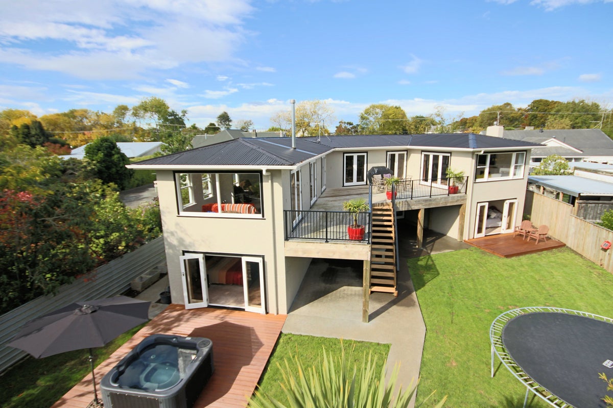 37 Brassey Road, Saint Johns Hill, Whanganui - Carousel 1