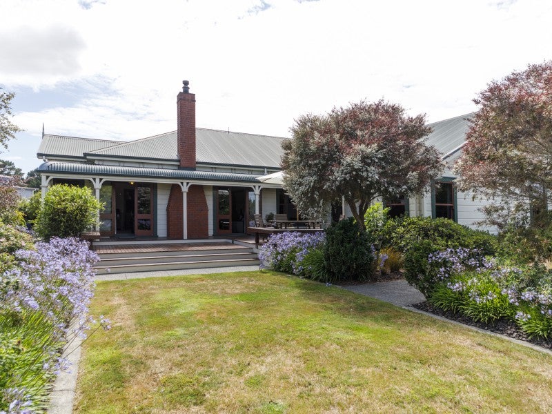 79 Cashmere Drive, Fitzherbert, Palmerston North - Carousel 26