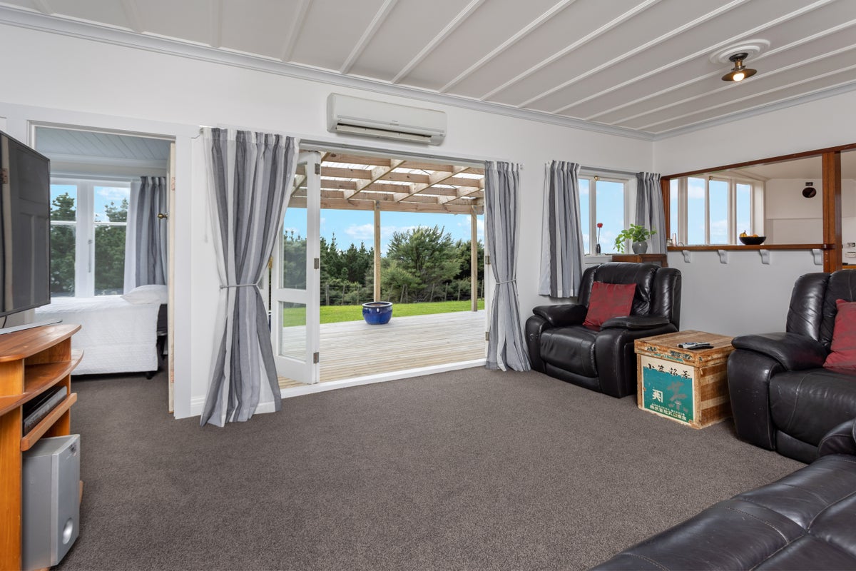 112 Te Kanae Road, Helensville - Carousel 2
