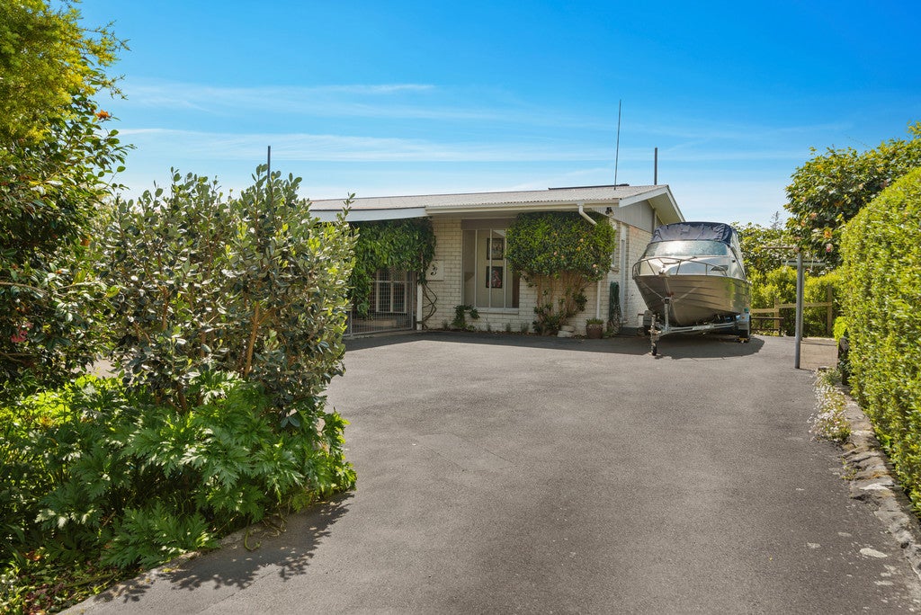 3 Simmonds Crescent, Springfield, Rotorua - Carousel 22