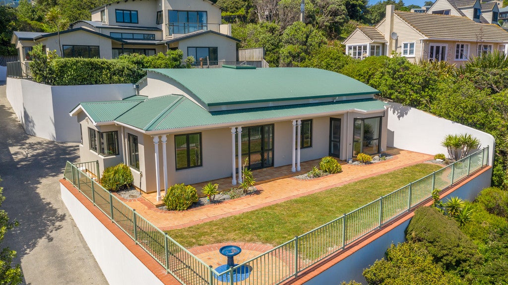 59 Tireti Road, Titahi Bay, Porirua - Carousel 2