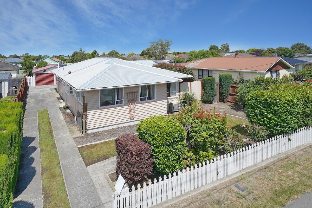 189 Buchanans Road, Hei Hei, Christchurch - Carousel 1