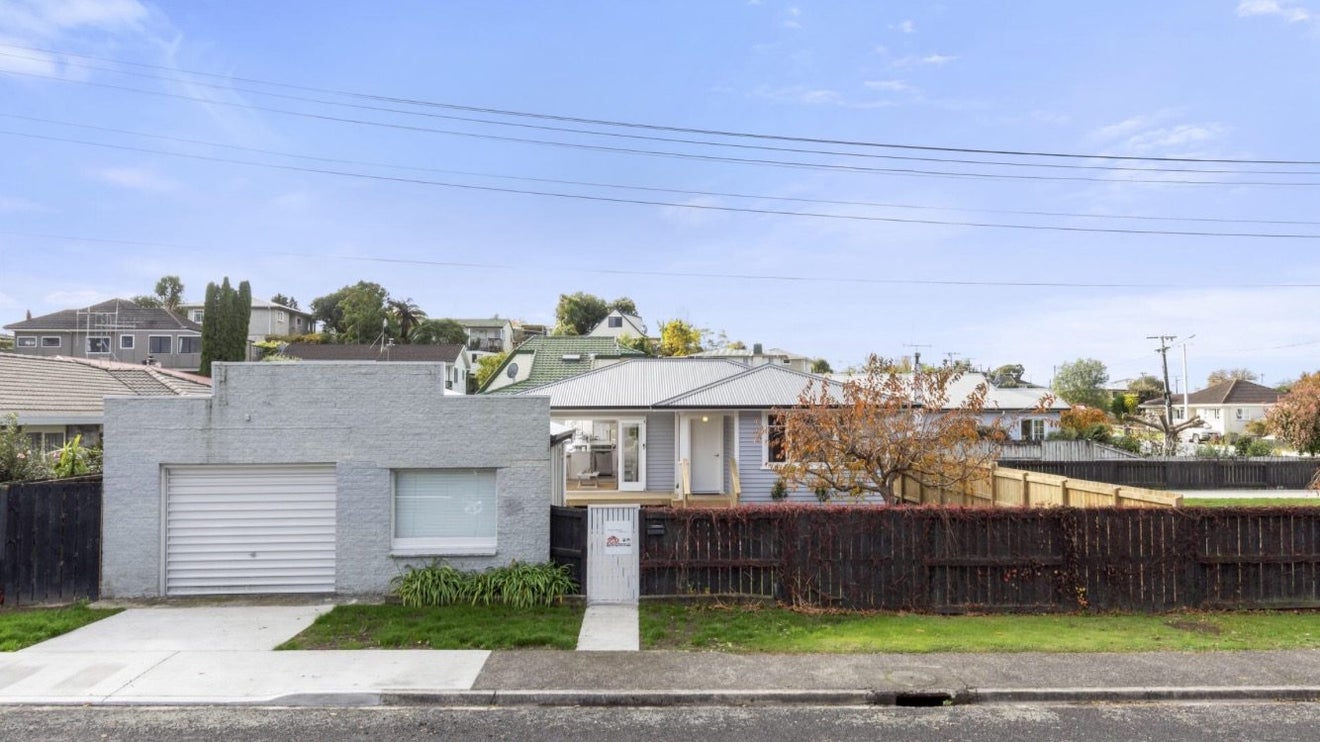 17 Yatton Street, Greerton, Tauranga - Carousel 1