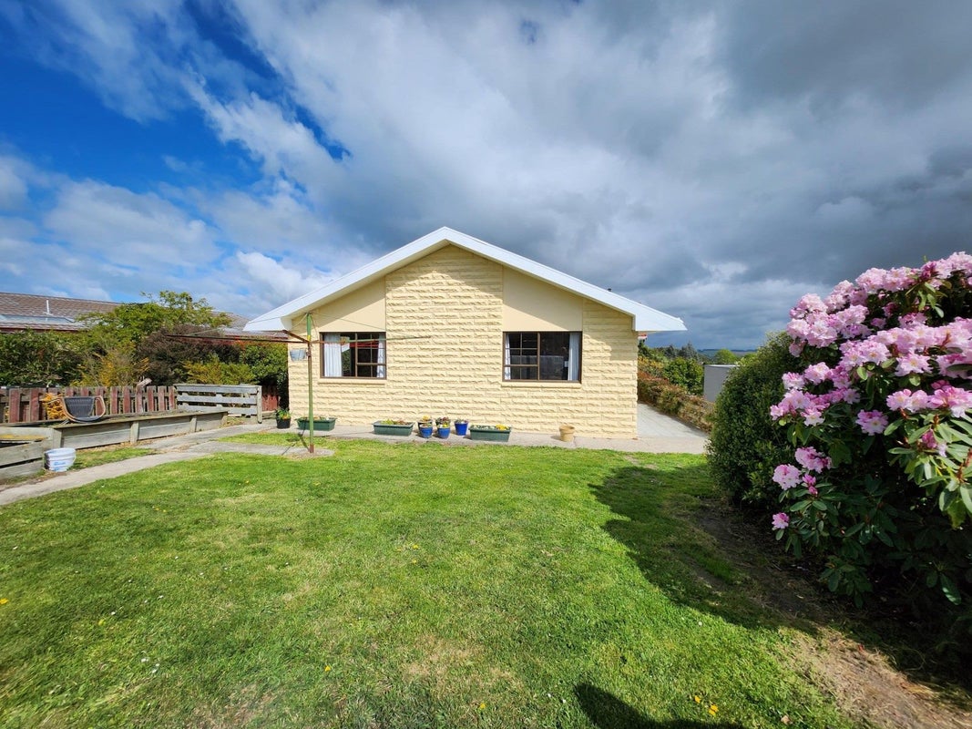 3 Bywell Street, South Hill, Oamaru - Carousel 12