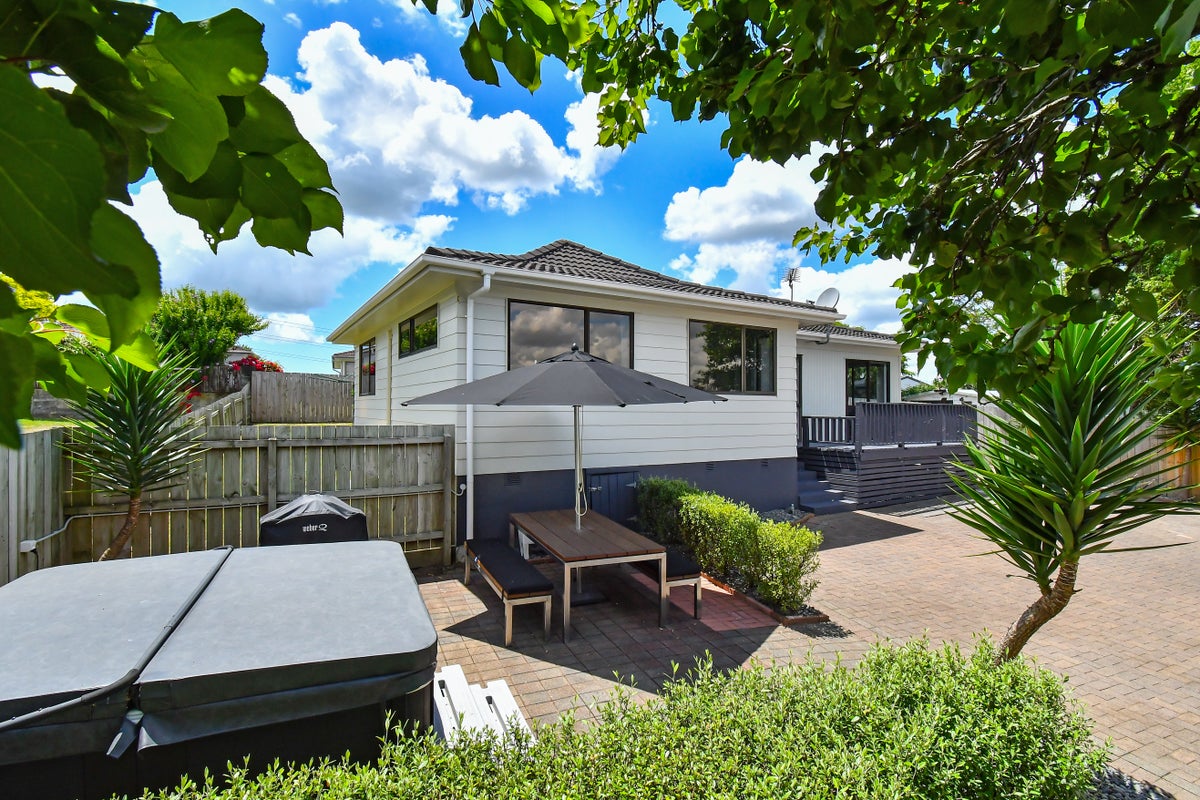 444 Porchester Road, Randwick Park, Auckland - Carousel 1