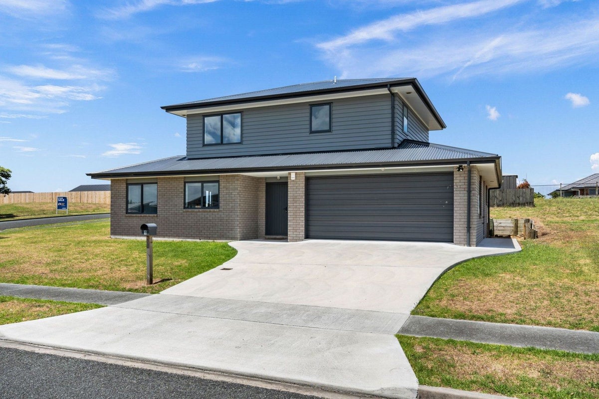 1 Sea Dune Place, Ruakaka - Carousel 21