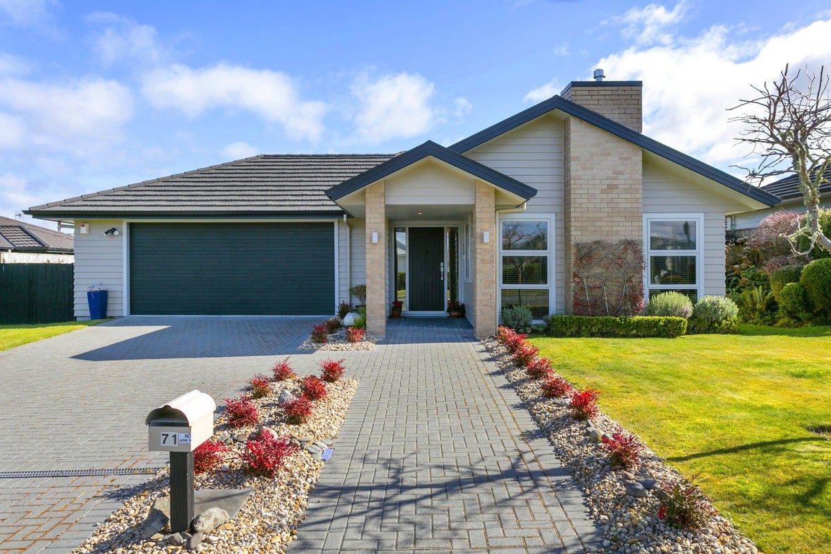 71 Jarden Mile, Nukuhau, Taupo - Carousel 1