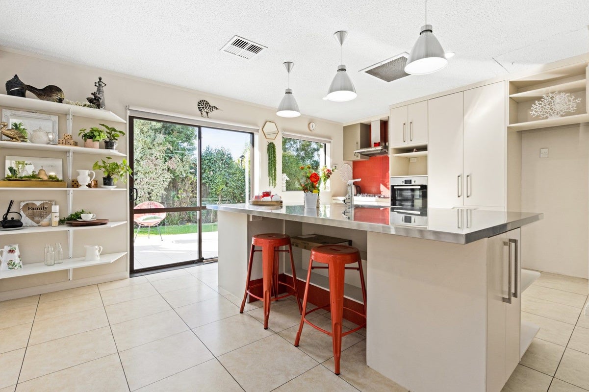 1019 Duke Street, Mahora, Hastings - Carousel 2