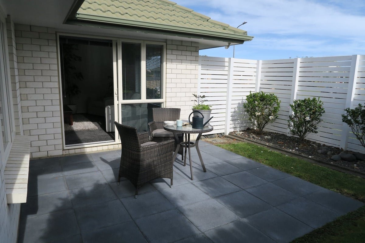 36 Oakridge Way, Northpark, Auckland - Carousel 1