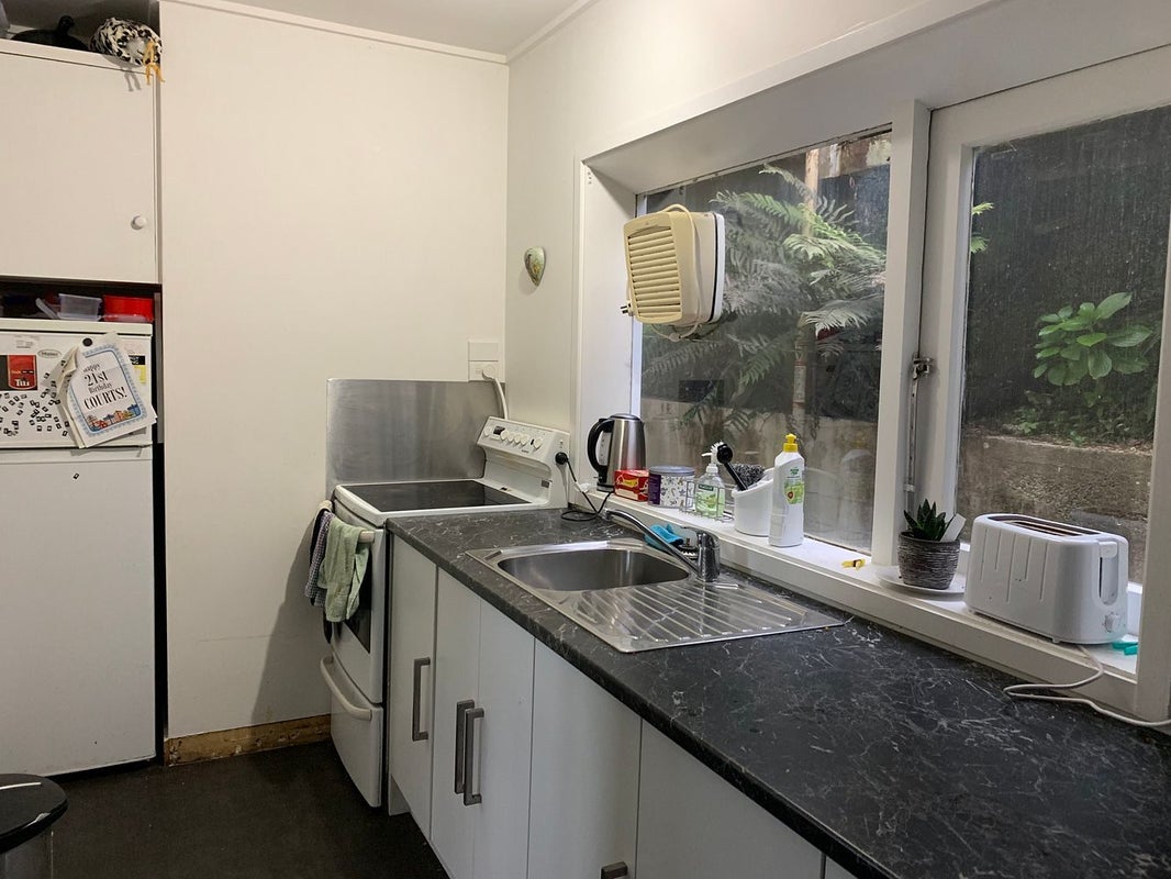 11B Highbury Road, Highbury, Wellington - Carousel 1