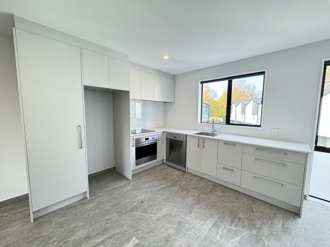 27/27 Harewood Road, Papanui, Christchurch - Carousel 2
