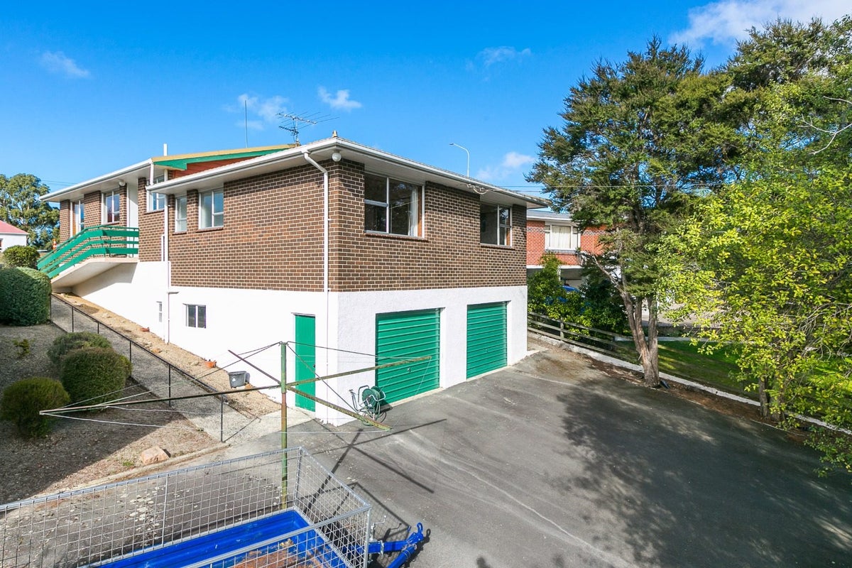 7 Centennial Road, Fairfield, Dunedin - Carousel 2
