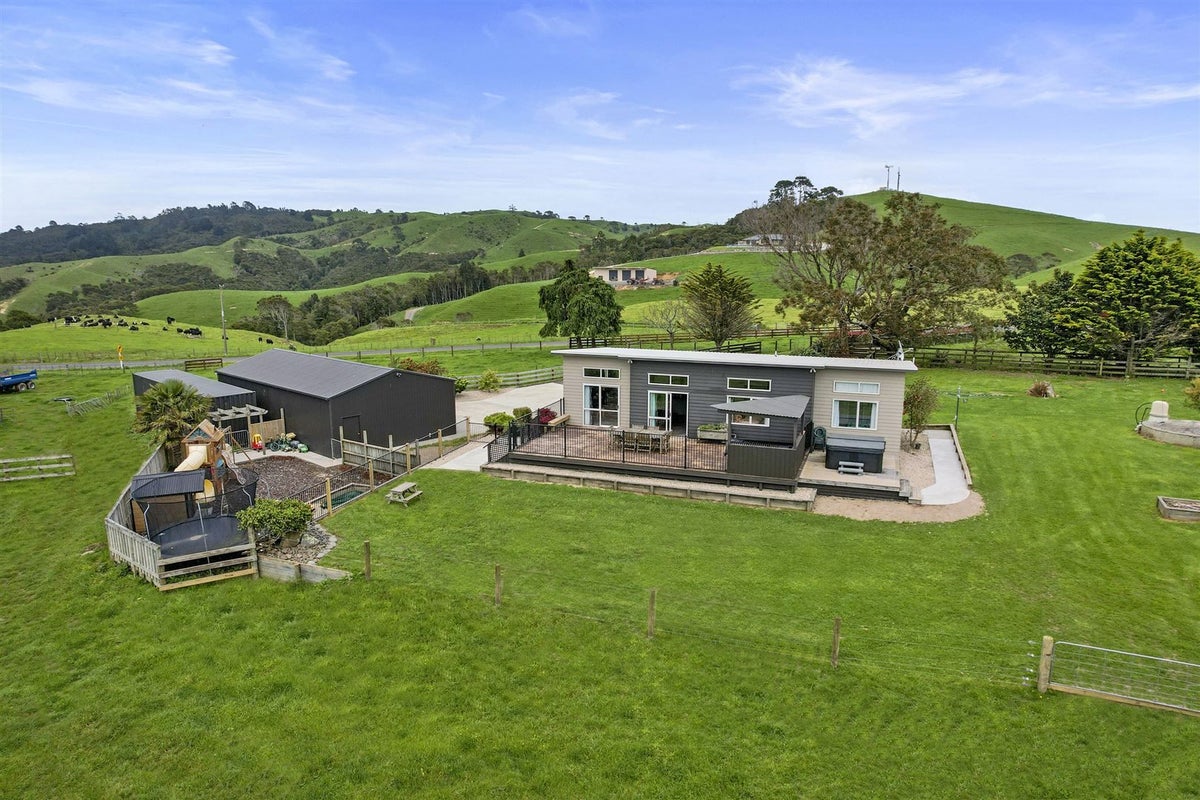 558 Quine Road, Tahuna, Morrinsville - Carousel 2