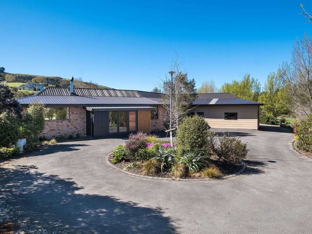 300 Tirohanga Road, North Taieri, Mosgiel - Carousel 1