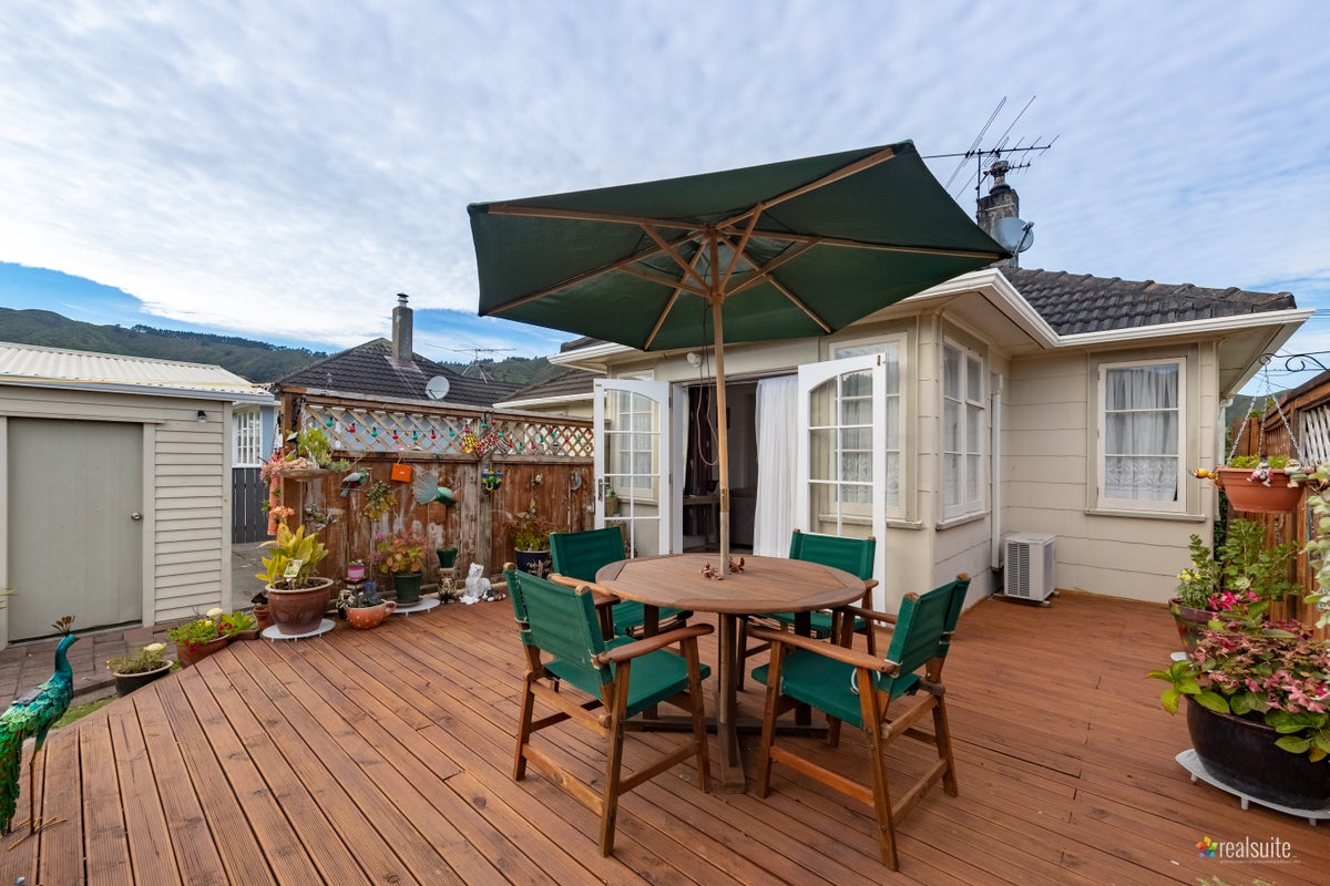 1 Butler Street, Naenae, Lower Hutt - Carousel 2
